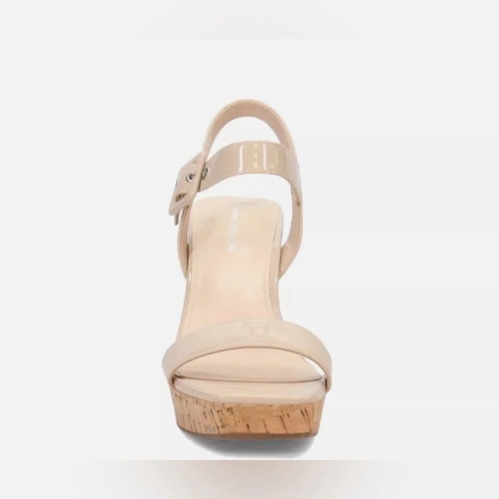 NEW Marc Fisher LUKEY Wedge - White 9.5